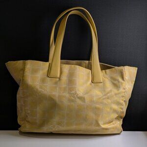 Chanel Travel Tote bag